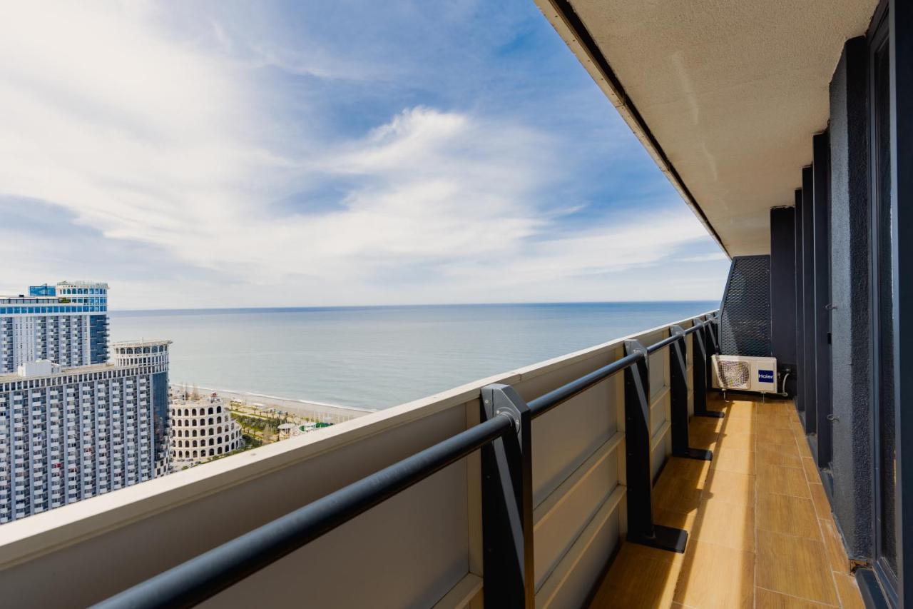 Апартаменты Grand City Real Estate Батуми Экстерьер фото