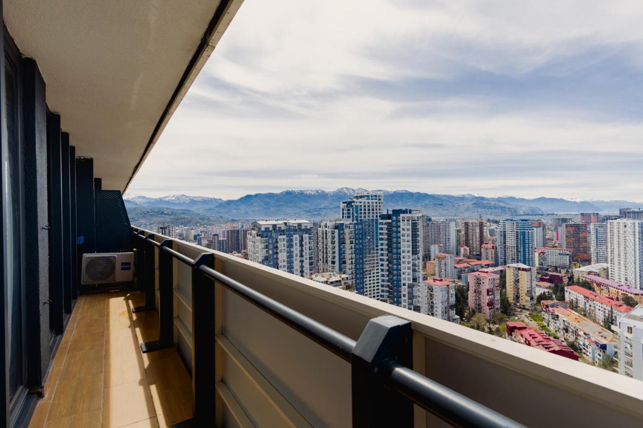 Апартаменты Grand City Real Estate Батуми Экстерьер фото
