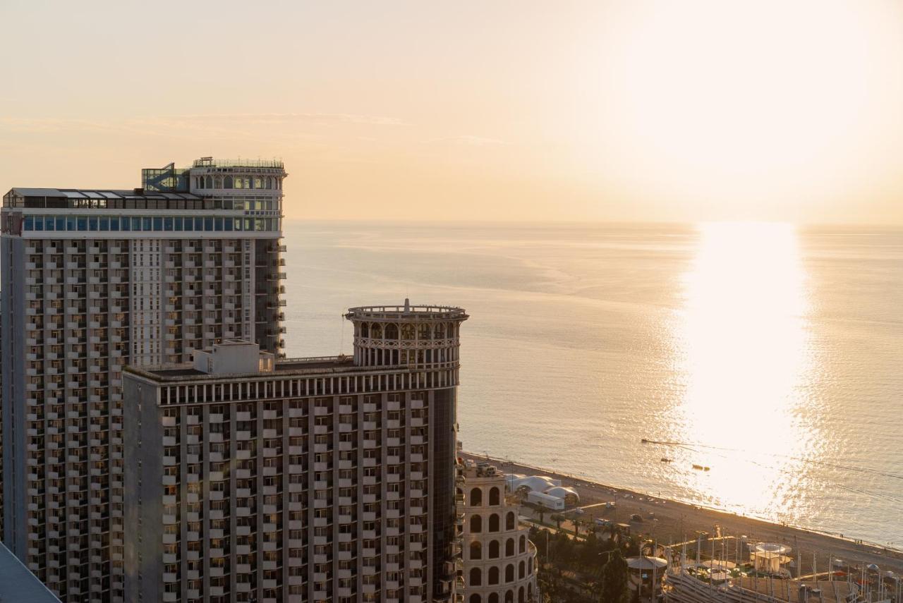Апартаменты Grand City Real Estate Батуми Экстерьер фото