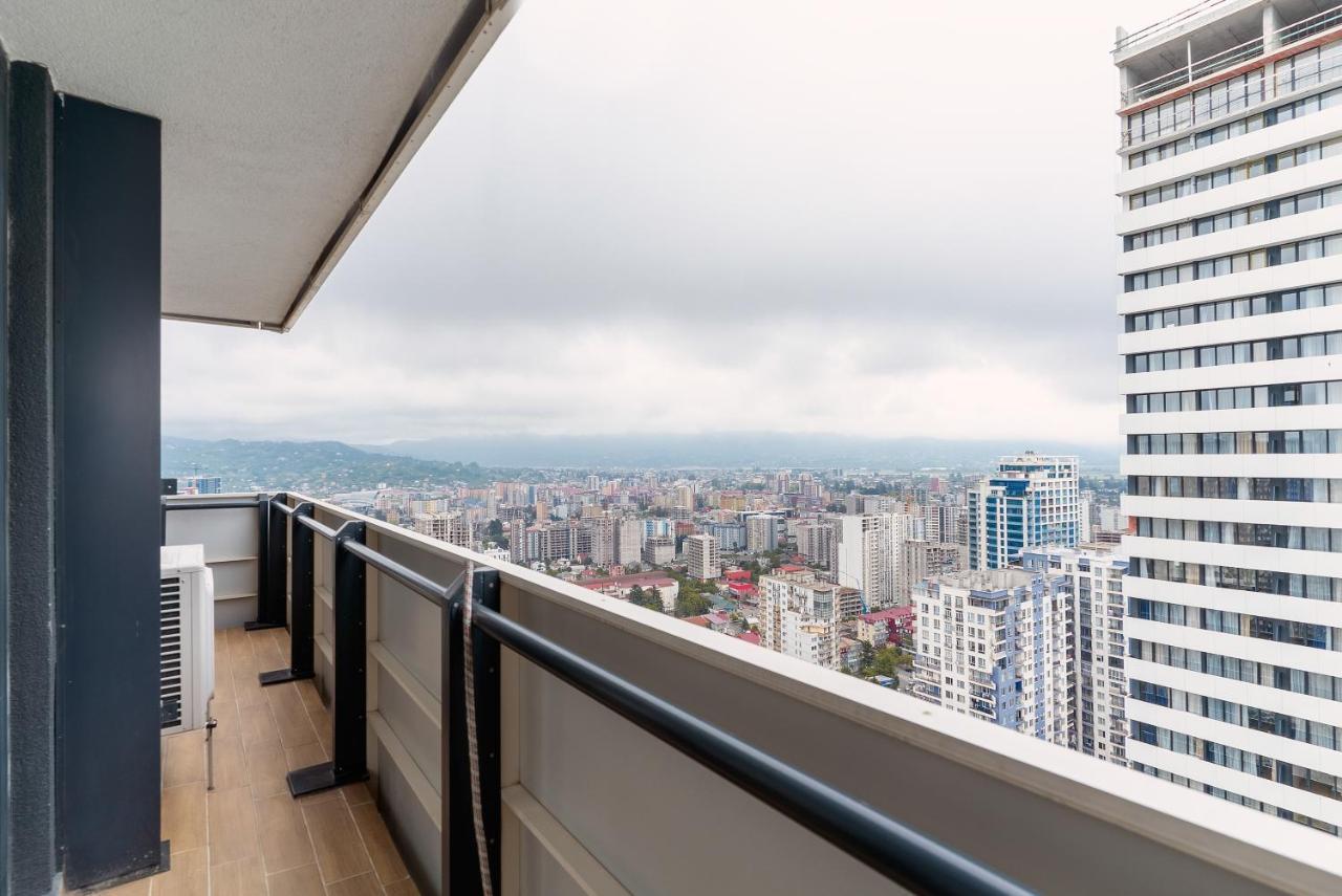 Апартаменты Grand City Real Estate Батуми Экстерьер фото