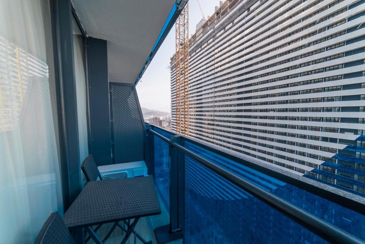 Апартаменты Grand City Real Estate Батуми Экстерьер фото